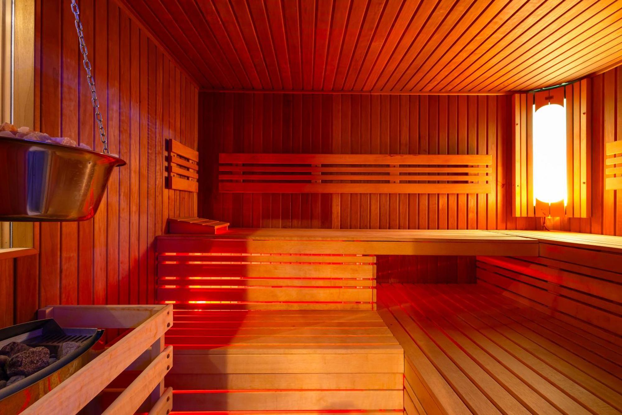 Hotel Pod Zamkom Бойнице Экстерьер фото